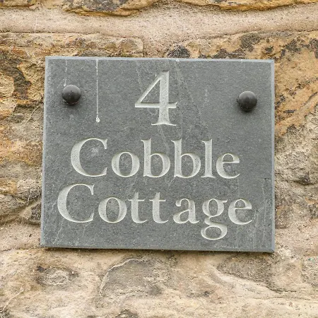 Cobble Holiday home Burton in Lonsdale